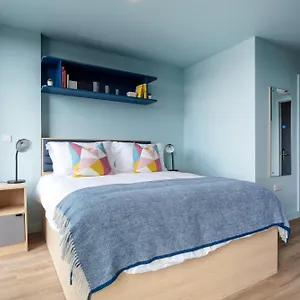 Coleman Court Summer Appartement