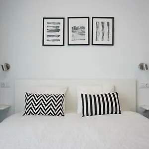 black-white-las-canteras.in-canary-islands.com/
